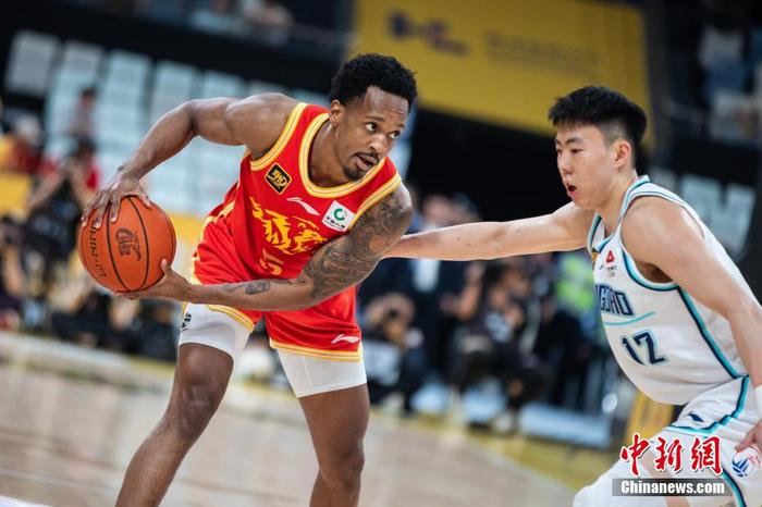 浙江队爆发神级表现,CBA季后赛被彻底压制,进球的简单介绍 浙江队爆发神级表现,CBA季后赛被彻底压制,进球的简单介绍