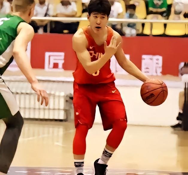 爱游戏新闻-吉林男篮顽强求胜，不甘示弱