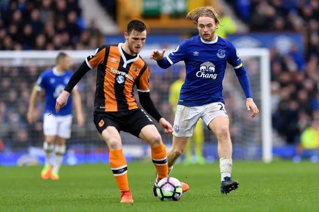 爱游戏app下载地址-包含赫尔城主场战绩暴露，连续负于对手逆袭局面的词条