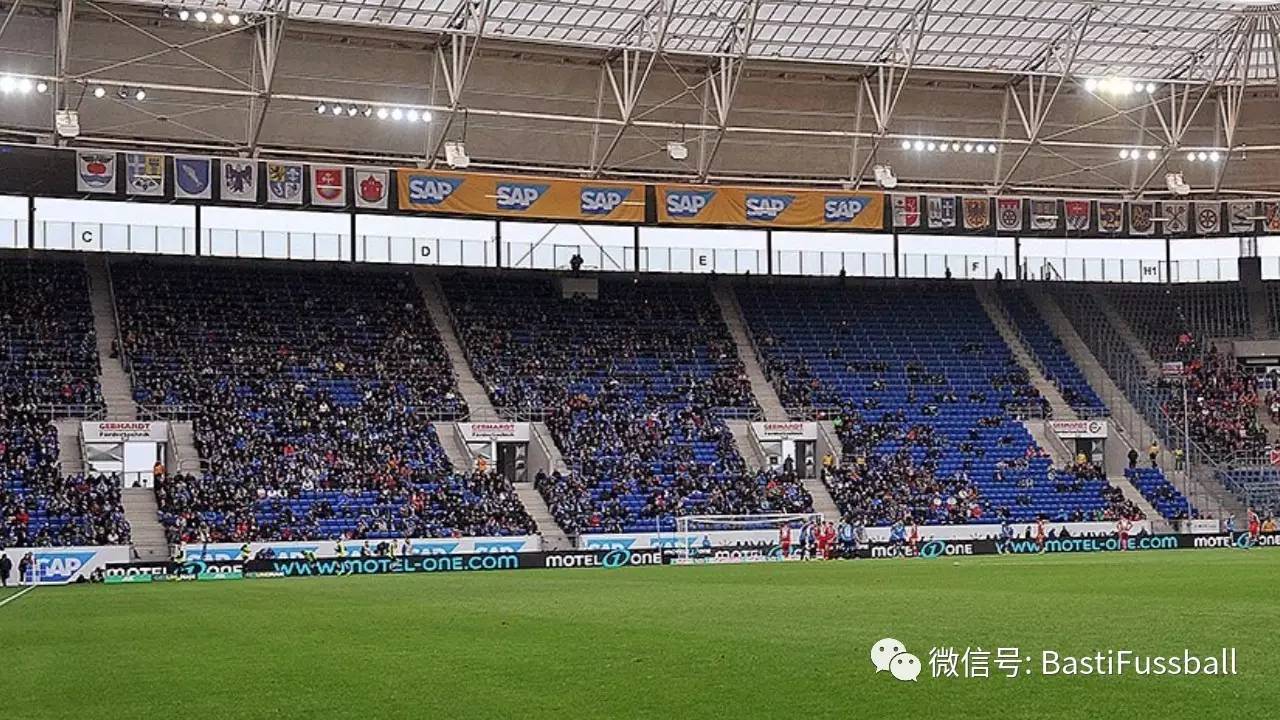 卡尔斯鲁厄逆转对手,追赶保级对手的简单介绍 卡尔斯鲁厄逆转对手,追赶保级对手的简单介绍