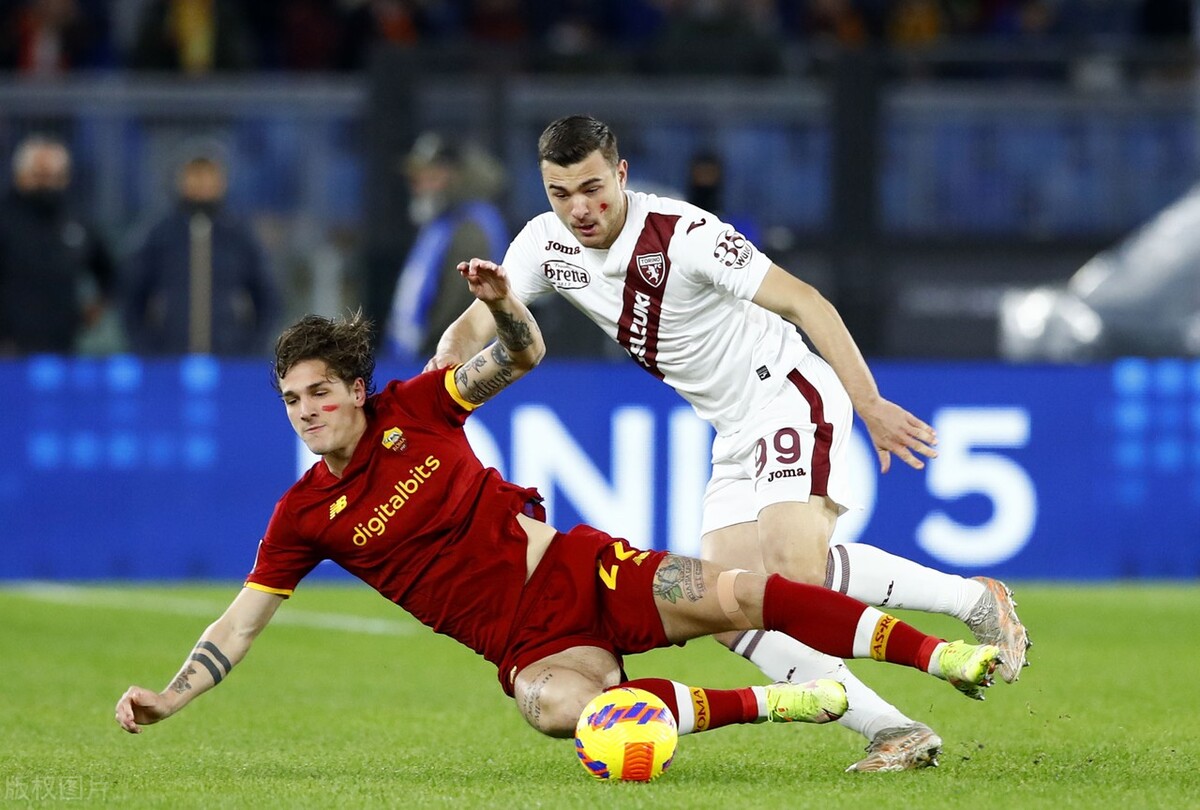 都灵主场迎战斯帕尔,意甲中下游对决 都灵主场迎战斯帕尔,意甲中下游对决