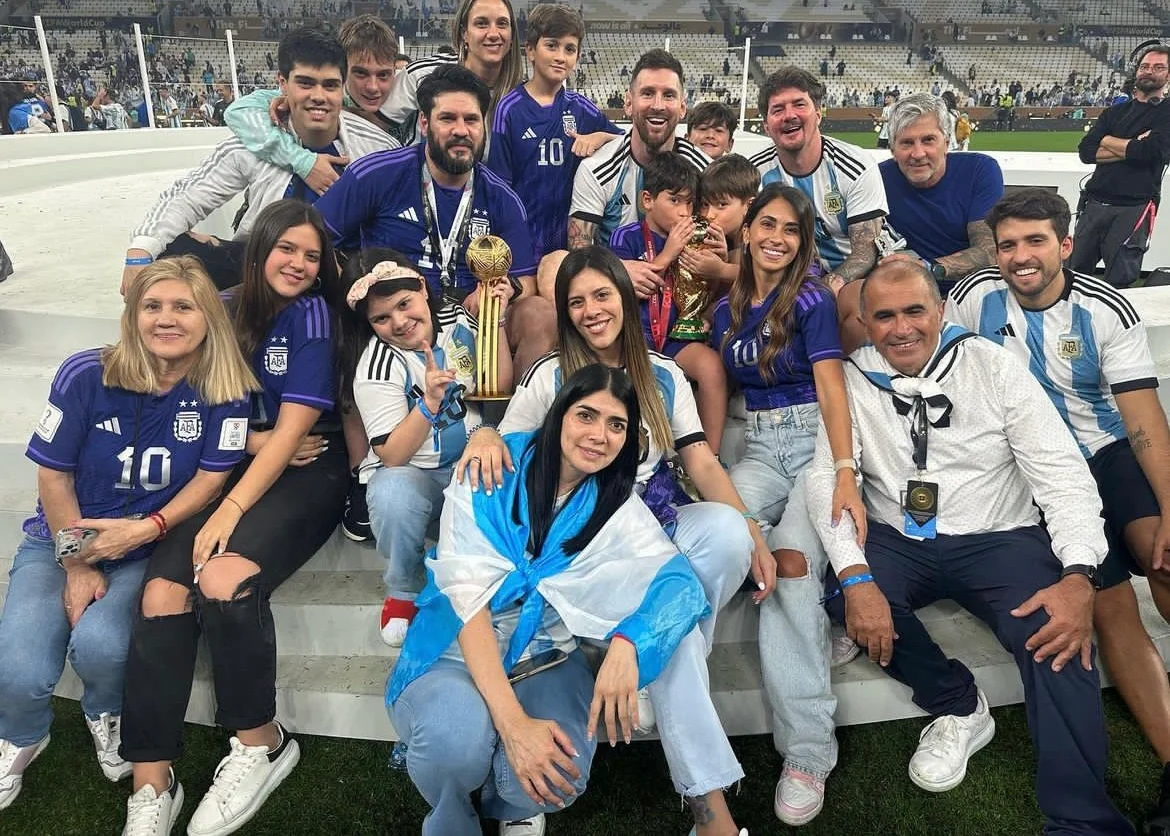 爱游戏链接-关于恩菲尔德主场气氛火爆，球迷助威成强大后盾的信息