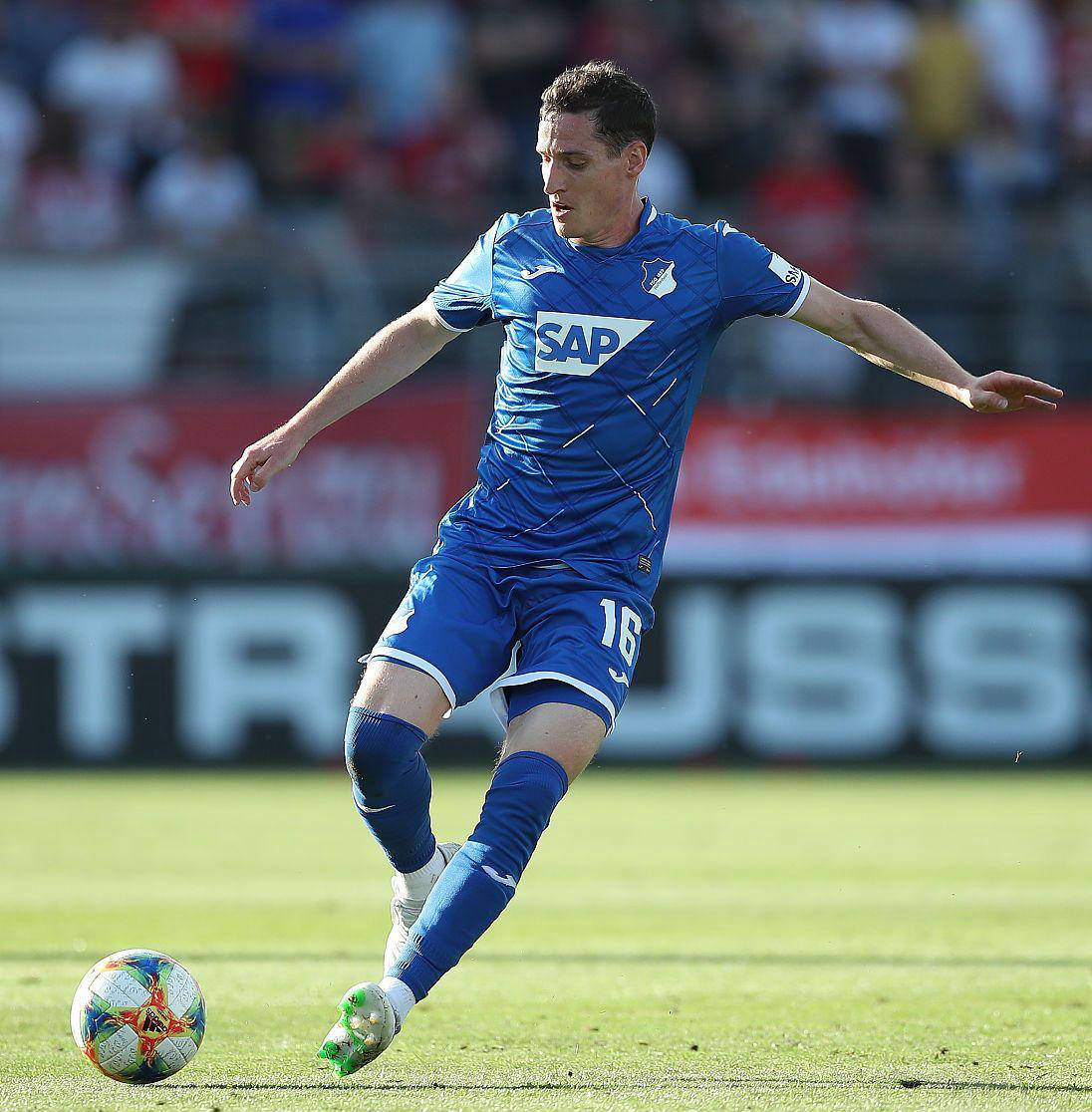 霍芬海姆主场不败,奏响胜利序曲的简单介绍 霍芬海姆主场不败,奏响胜利序曲的简单介绍